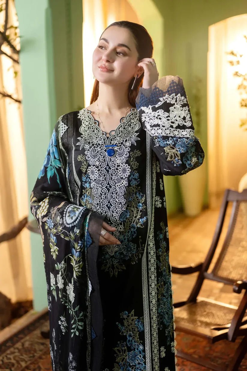 Qalamkaar QL-80 Chikenkari Embroidered Dhanak 3pc