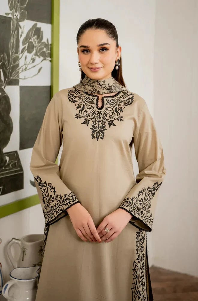 Sapphire SP-746 Dhanak Embroidered 3pc