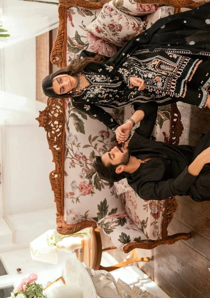 Qalamkar Ql-1050 Embroidered Lawn 3pc